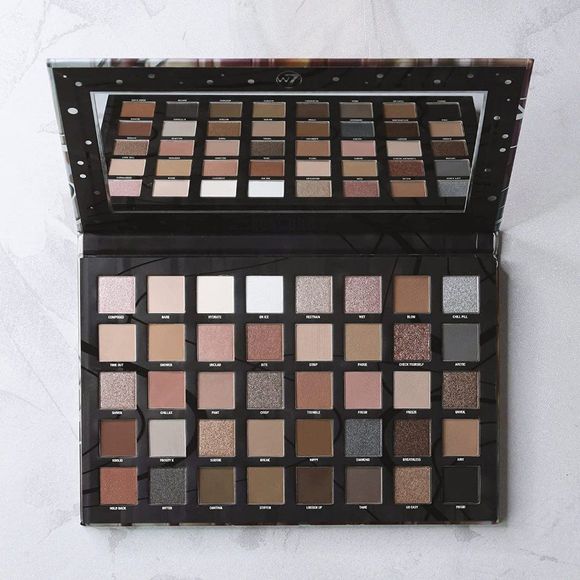 W7 Cool Down Pressed Pigment Palette - 40 High Impact Cool Tone Colors - Picture 5 of 6